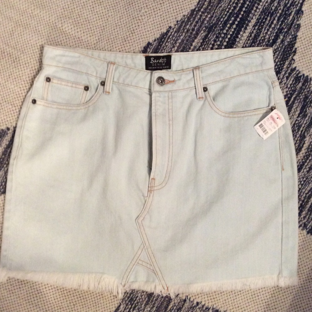 Bardot jean mini